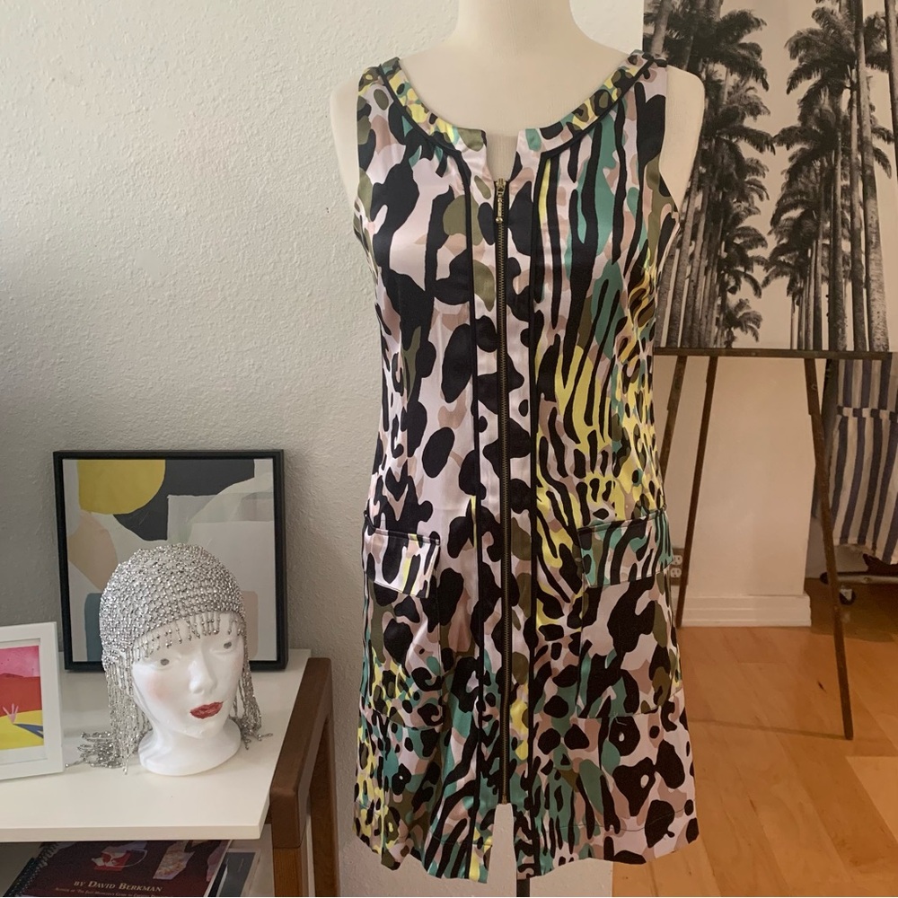 BLEU D’AZUR Sleeveless dress with full center front zipper closure and pockets